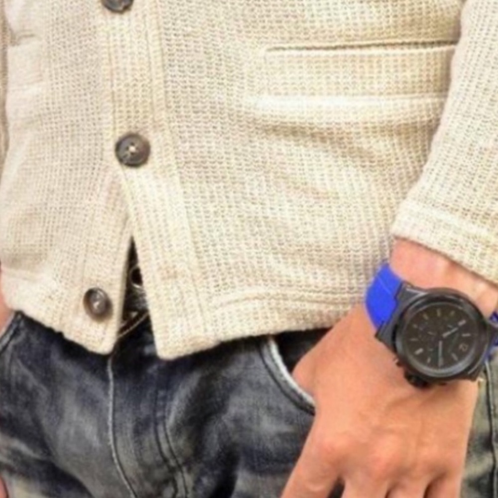 MICHAEL KORS •
Dylan Watch Chronograph Watch MK8357 - Picture 4 of 5